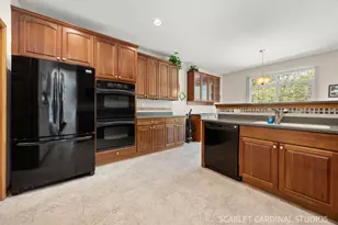 768 Bohannon Cir, Oswego, IL 60543 - Photo 7