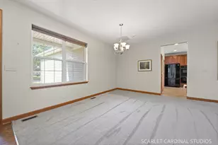768 Bohannon Cir, Oswego, IL 60543 - Photo 3