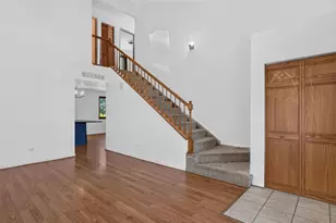 574 W Oak St, Coal City, IL 60416 - Photo 5