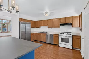 574 W Oak St, Coal City, IL 60416 - Photo 13