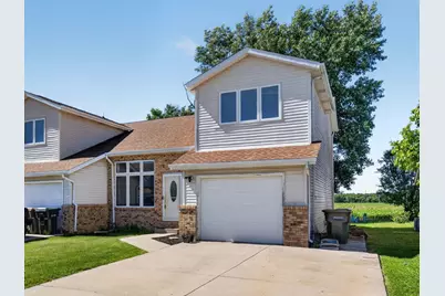 574 W Oak Street, Coal City, IL 60416 - Photo 3