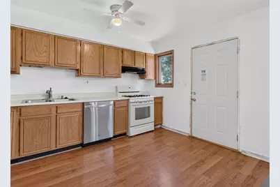 574 W Oak Street, Coal City, IL 60416 - Photo 17