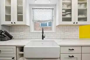 6755 N Washtenaw Ave, Chicago, IL 60645 - Photo 19