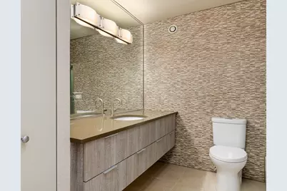 30 E Huron Street #3105, Chicago, IL 60611 - Photo 11