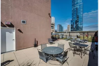 8 W Monroe Street #902, Chicago, IL 60603 - Photo 17
