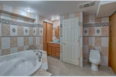 1094 Oak Wood Drive, Carol Stream, IL 60188 - Photo 31