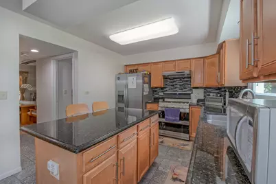 1094 Oak Wood Drive, Carol Stream, IL 60188 - Photo 11