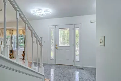 1094 Oak Wood Drive, Carol Stream, IL 60188 - Photo 17