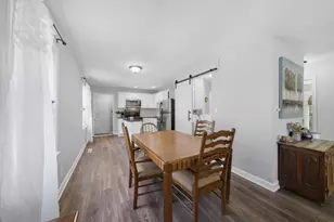 123 Edgewood Dr, Streamwood, IL 60107 - Photo 7