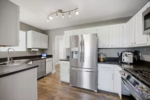 11139 Ravengate Ct, Orland Park, IL 60467 - Photo 15