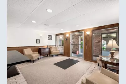 500 Redondo Road #109, Downers Grove, IL 60516 - Photo 7
