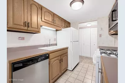 500 Redondo Road #109, Downers Grove, IL 60516 - Photo 13