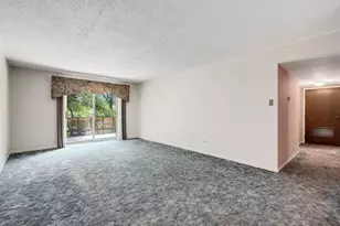 500 Redondo Rd, Downers Grove, IL 60516 - Photo 9