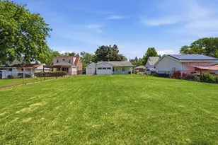 1522 N Hillside Ave, Berkeley, IL 60163 - Photo 21