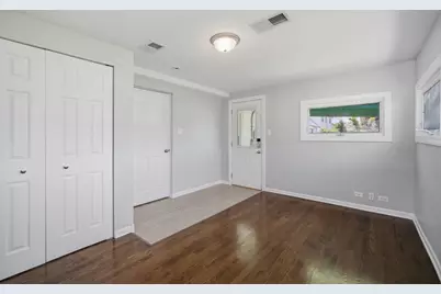 1522 N Hillside Avenue, Berkeley, IL 60163 - Photo 19