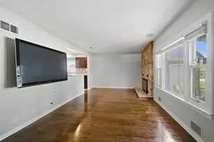 1522 N Hillside Ave, Berkeley, IL 60163 - Photo 5