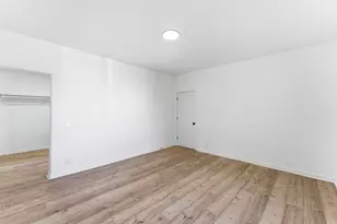 390 N East Ave N, Amboy, IL 61310 - Photo 9