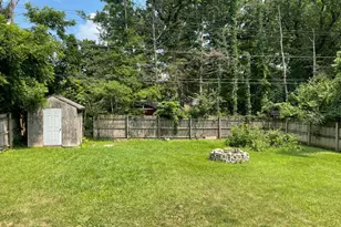 3004 Michael St, Wonder Lake, IL 60097 - Photo 11