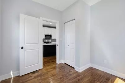 1465 W 72nd Street, Chicago, IL 60636 - Photo 5
