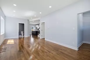 1465 W 72nd St, Chicago, IL 60636 - Photo 3