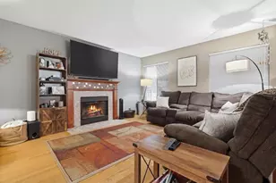 7638 Mendocino Dr, Gurnee, IL 60031 - Photo 15