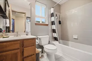 7638 Mendocino Dr, Gurnee, IL 60031 - Photo 25