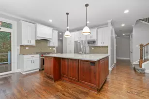 1436 Gregory Ct, Indian Creek, IL 60061 - Photo 11