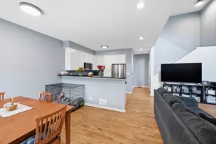 1274 Walnut Glen Dr, Crystal Lake, IL 60014 - Photo 7