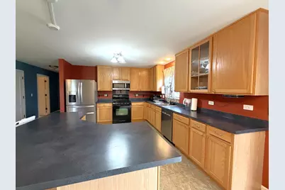 1515 Eagle Bluff Drive, Bourbonnais, IL 60914 - Photo 5