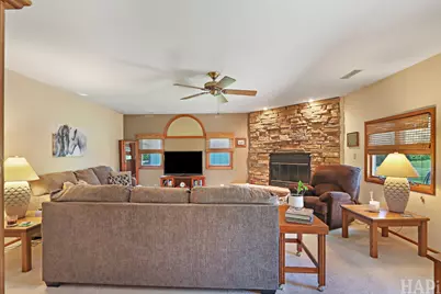 1702 Breezy Lawn Road, Spring Grove, IL 60081 - Photo 17
