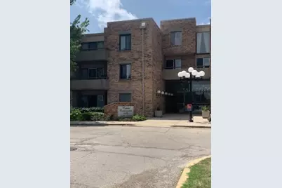 1926 Prairie Square #225, Schaumburg, IL 60173 - Photo 1