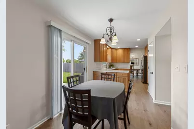 3020 Middlebury Court, Aurora, IL 60504 - Photo 9