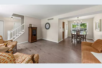 3020 Middlebury Court, Aurora, IL 60504 - Photo 3