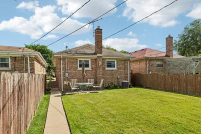 2654 W Catalpa Avenue, Chicago, IL 60625 - Photo 35