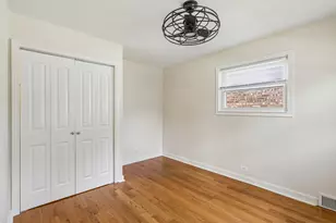 2654 W Catalpa Ave, Chicago, IL 60625 - Photo 15