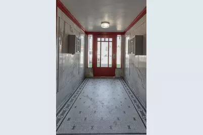 7001 S Vernon Avenue, Chicago, IL 60637 - Photo 3