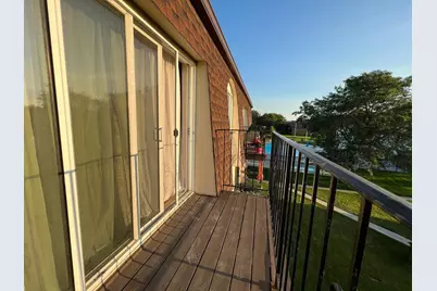 9482 Bay Colony Drive #3N, Des Plaines, IL 60016 - Photo 3