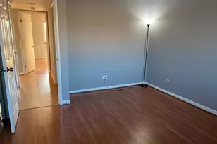 9482 Bay Colony Dr, Des Plaines, IL 60016 - Photo 5