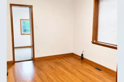 4518 N Kasson Avenue, Chicago, IL 60630 - Photo 11