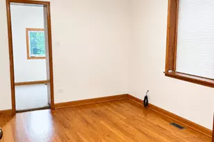 4518 N Kasson Ave, Chicago, IL 60630 - Photo 11