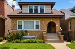 4518 N Kasson Ave, Chicago, IL 60630 - Photo 1