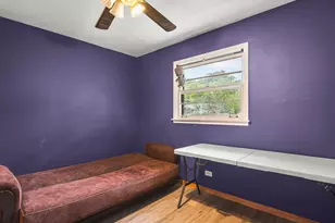 219 Walter Ct, Elgin, IL 60123 - Photo 9