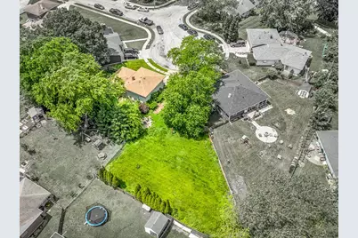 219 Walter Court, Elgin, IL 60123 - Photo 19