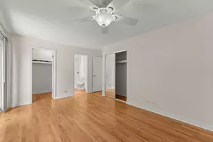 352 Danbury Dr, Naperville, IL 60565 - Photo 7