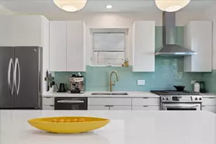 1859 N Albany Ave, Chicago, IL 60647 - Photo 13