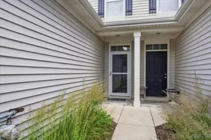 6N307 Whitmore Cir, Saint Charles, IL 60174 - Photo 3