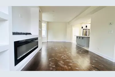 4107 W Addison Street, Chicago, IL 60641 - Photo 3