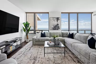 600 N Lake Shore Drive #4211, Chicago, IL 60611 - Photo 3