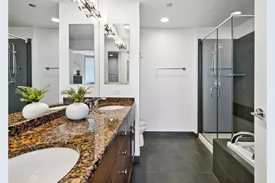 600 N Lake Shore Drive #4211, Chicago, IL 60611 - Photo 17