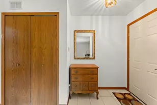 10851 Minnesota Ct, Orland Park, IL 60467 - Photo 3